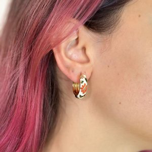 Xuping Çiçek Desenli Mineli Küpe Beyaz